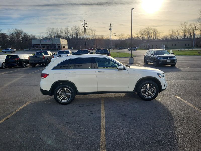 Used 2022 Mercedes-Benz GLC 300Image 15
