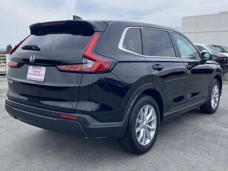 Used 2025 Honda CR-V EX-LImage 4