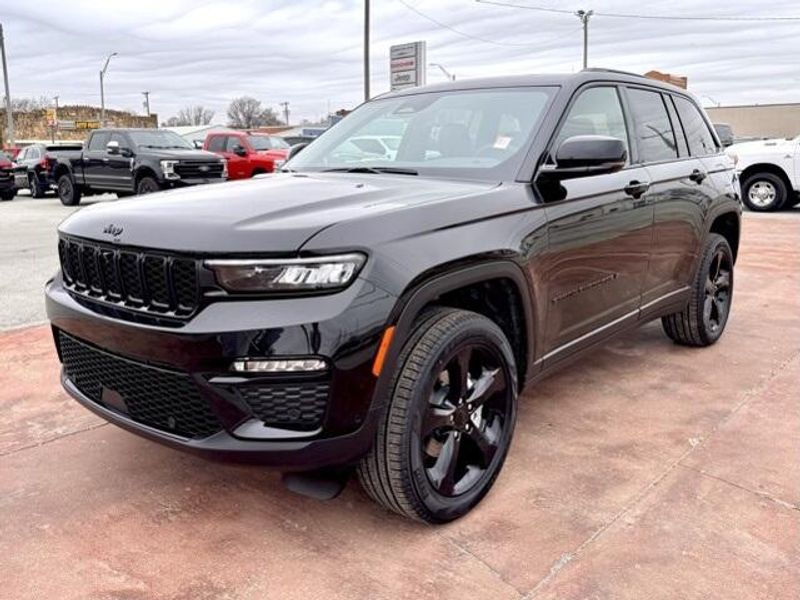 New 2025 Jeep Grand Cherokee Limited 4x4Image 1