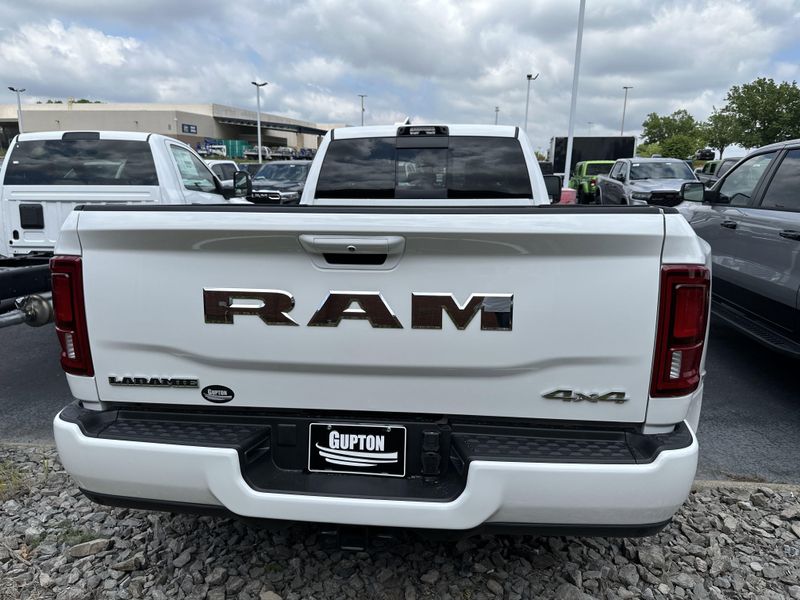 2025 RAM 3500 Laramie Crew Cab 4x4 8