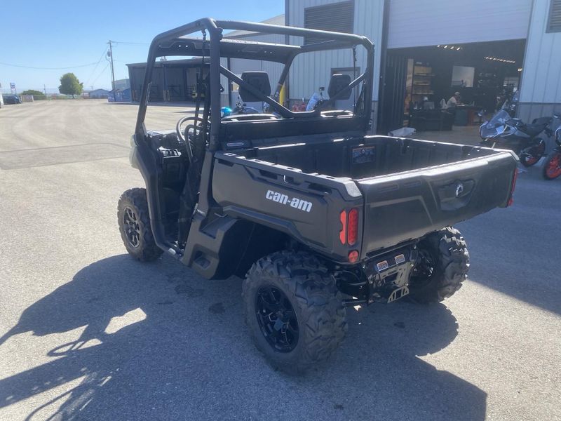 New 2026 Can-Am DEFENDER HD7 