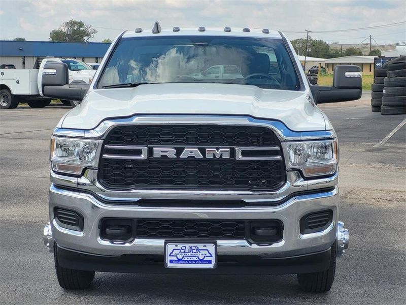 2024 RAM 3500 Tradesman Regular Cab 4x4 8