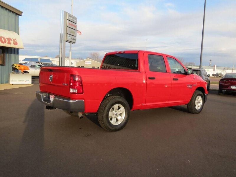 2023 RAM 1500 Classic Tradesman Crew Cab 4x4 5