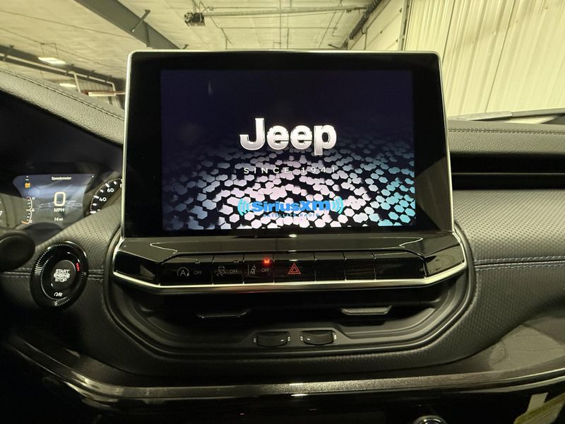 New 2026 Jeep Compass Latitude Altitude 4x4Image 27