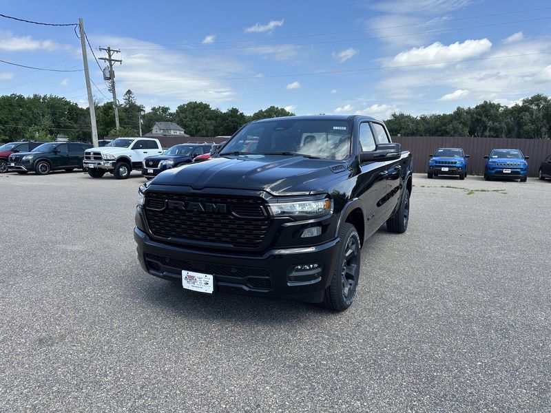 2025 RAM 1500 Big Horn Crew Cab 4x4 5