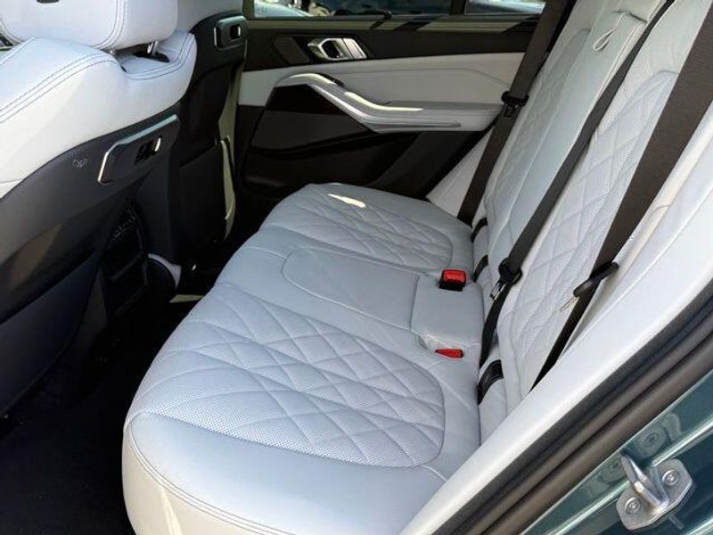New 2026 BMW X5 xDrive40iImage 27