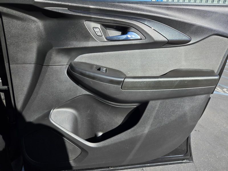 Used 2023 Chevrolet Trailblazer FWD 4dr LS