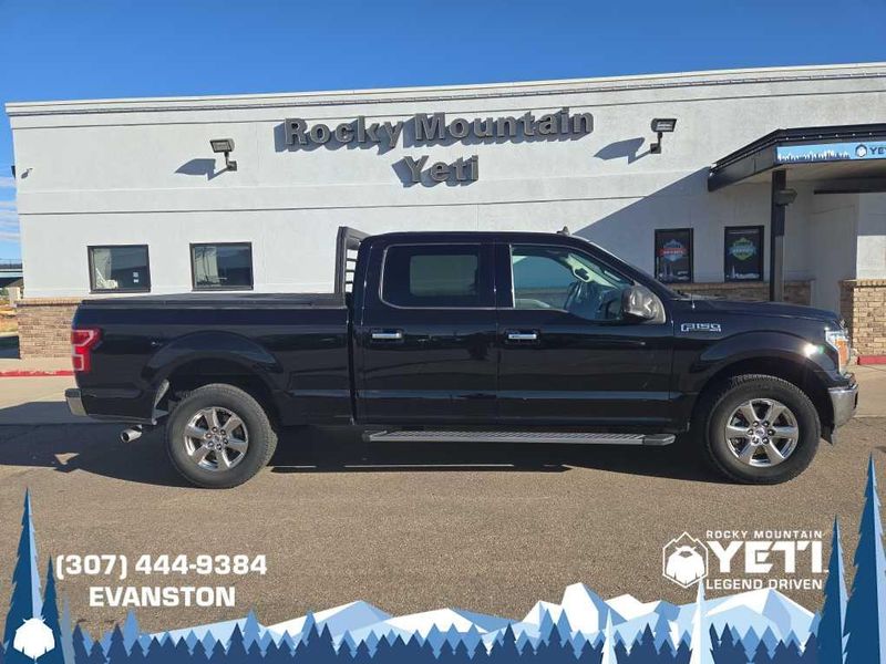 2019 Ford F-150 XLT photo 2