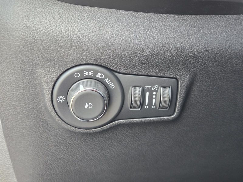 New 2026 Jeep Compass Latitude Altitude 4x4