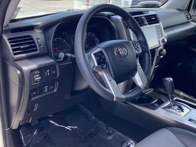 2023 Toyota 4Runner SR5 PremiumImage 17