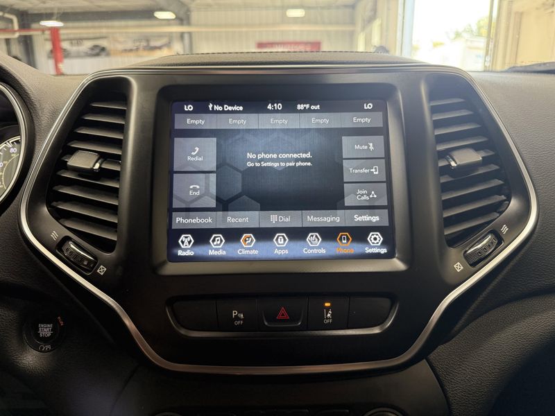 Used 2021 Jeep Cherokee 80th AnniversaryImage 36
