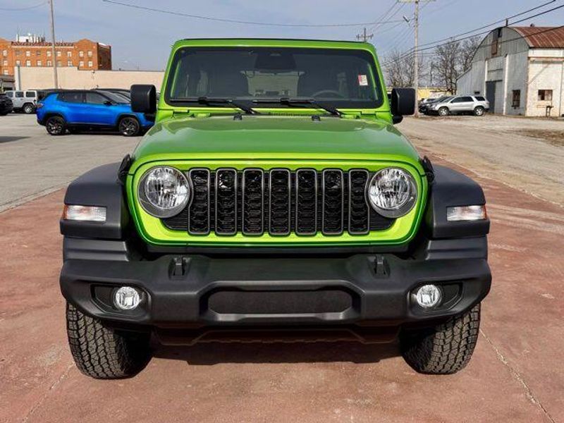 New 2026 Jeep Wrangler 4-door Sport SImage 2
