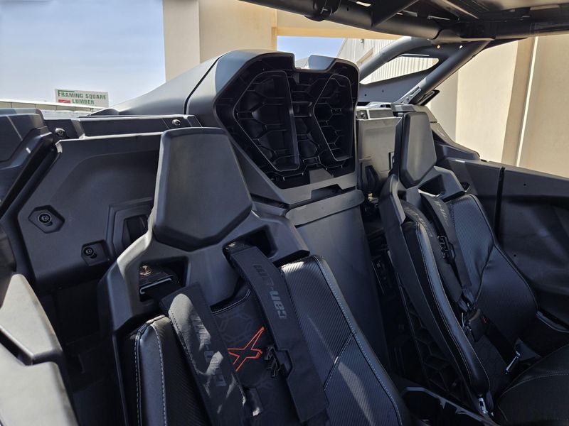 2025 Can-Am MAVERICK R X RS WITH SMARTSHOX 999T DCT TRIPLE BLACK Image 12