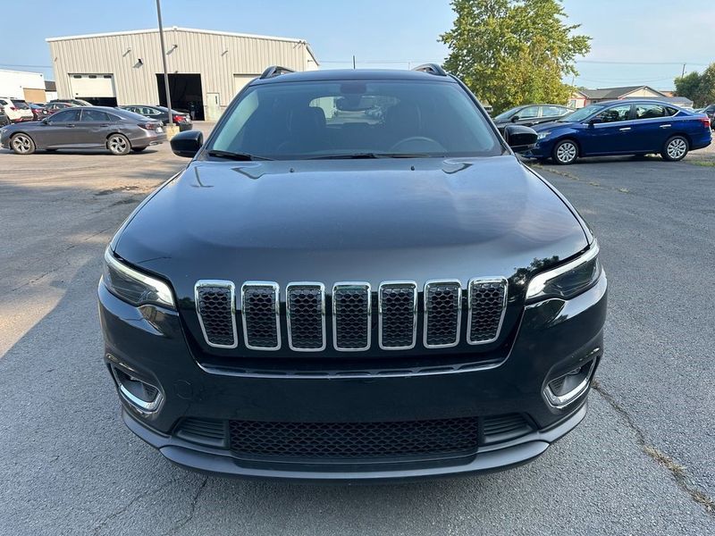 2019 Jeep Cherokee Latitude PlusImage 9