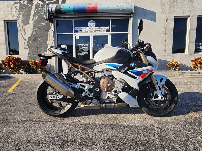 Used 2023 BMW S 1000 R Image 11