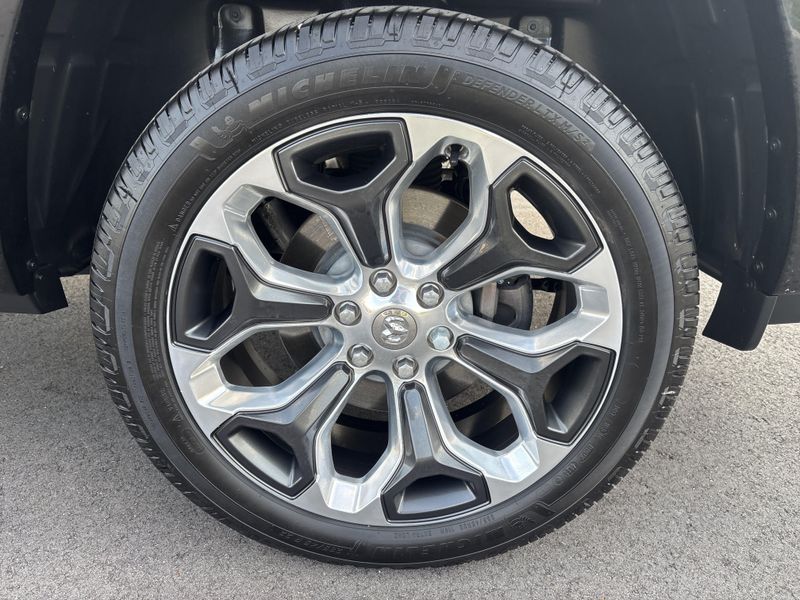 Used 2020 RAM 1500 LimitedImage 52