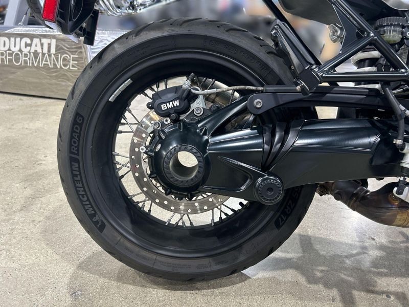 2021 BMW R nineT Image 21