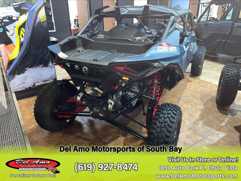 2025 Can-Am MAVERICK R MAX X RS WITH SMART-SHOX 999T DCTImage 10