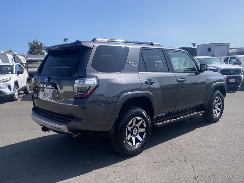 2023 Toyota 4Runner TRD Off-Road PremiumImage 4