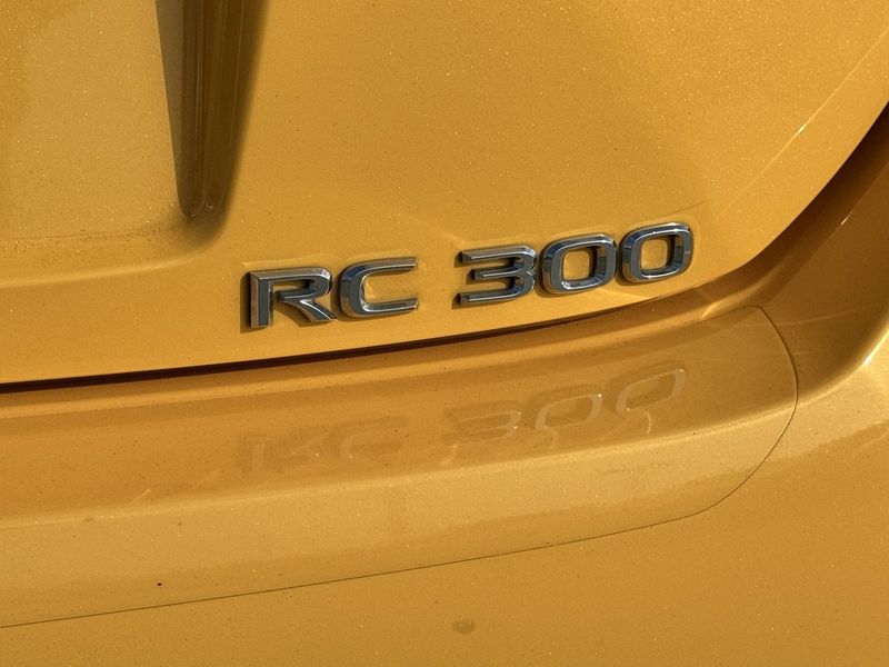 2018 Lexus RC 300Image 13