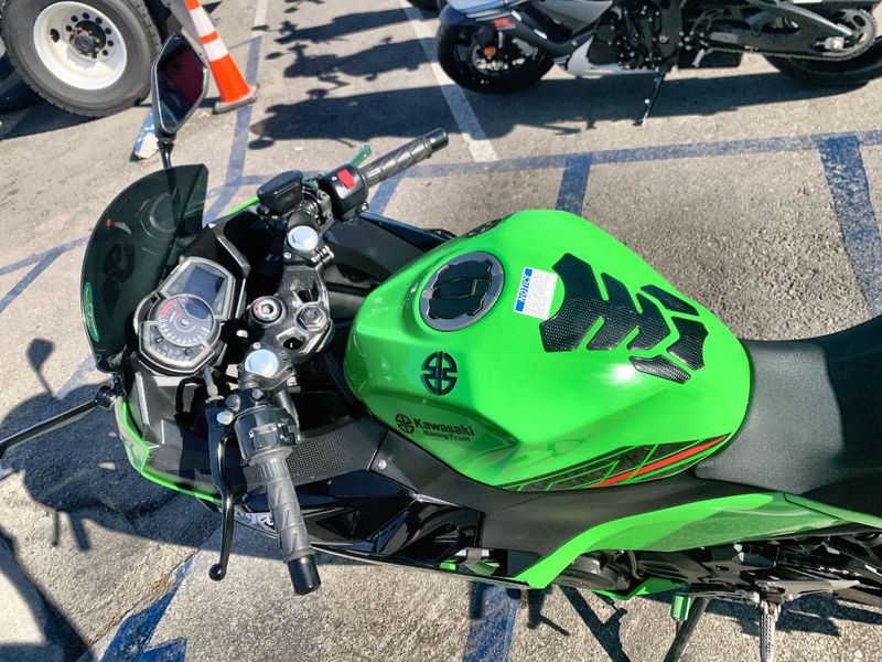 Used 2023 Kawasaki NINJA 400 Image 19