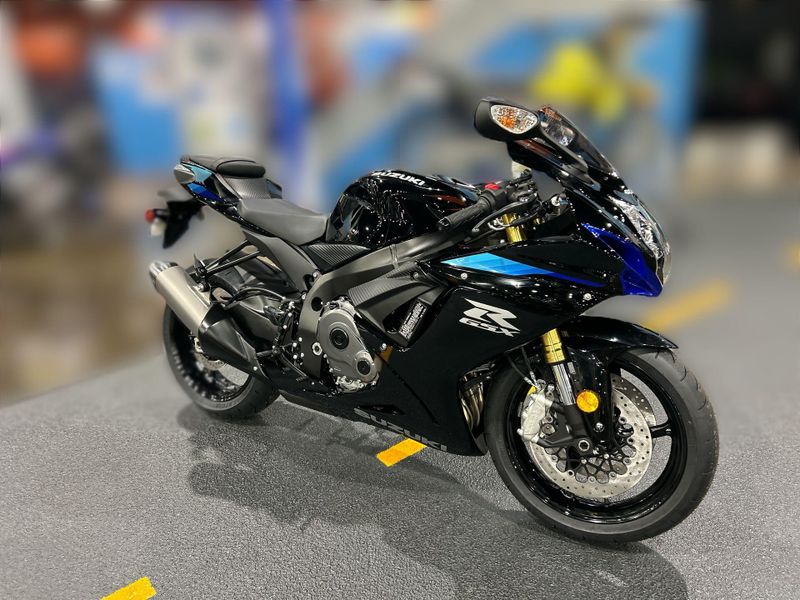 New 2027 Suzuki GSX-R750 Image 10