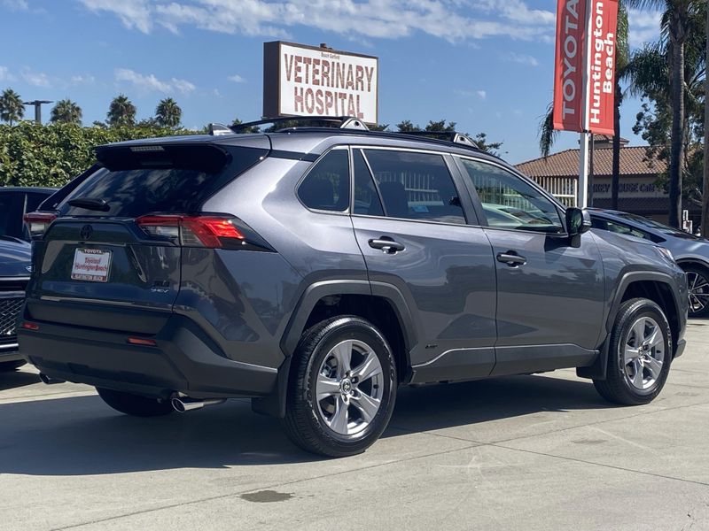 New 2025 Toyota RAV4 Hybrid XLEImage 3
