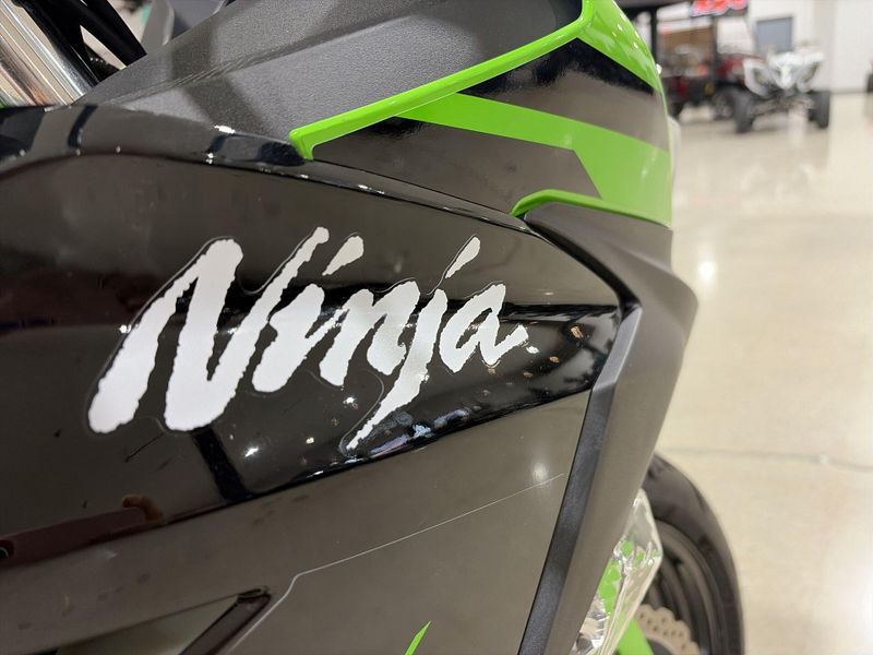 Used 2023 Kawasaki NINJA 400 Image 27