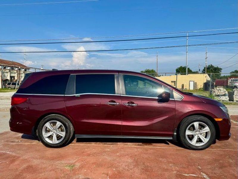 Used 2018 Honda Odyssey EX-LImage 3