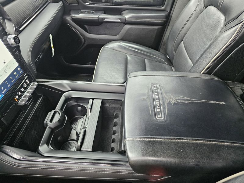 Used 2022 RAM 1500 LimitedImage 16