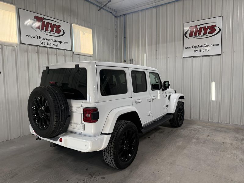 Used 2021 Jeep Wrangler Unlimited Sahara High AltitudeImage 3