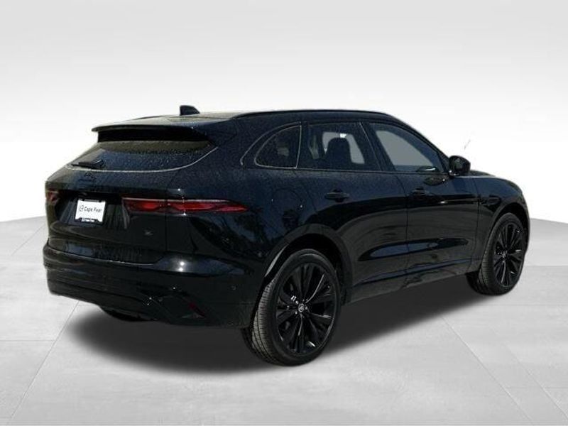 2026 Jaguar F-PACE R-Dynamic S
