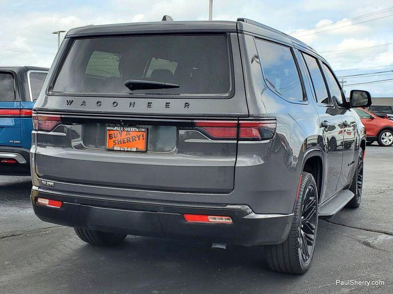 2024 Jeep Wagoneer Series II CarbideImage 13