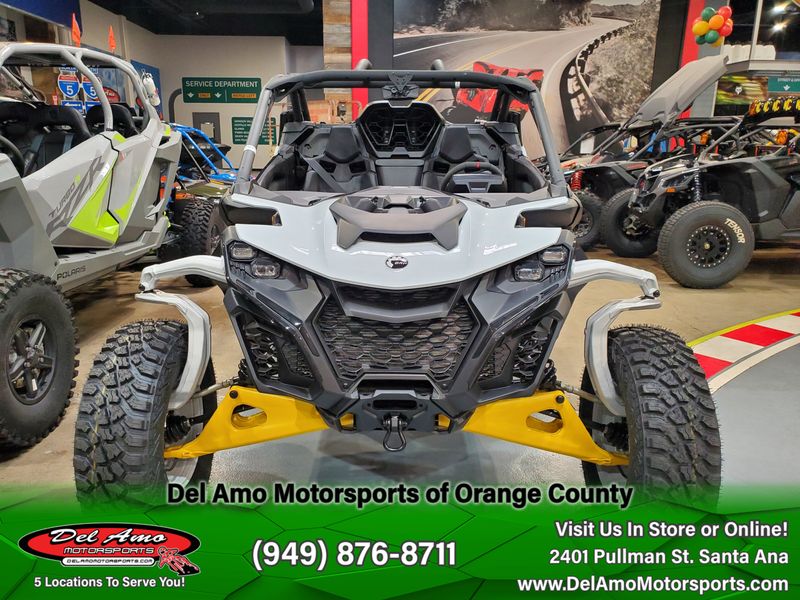 2024 Can-Am 9BRB  in a CATALYST GRAY & NEO YELLOW exterior color. Del Amo Motorsports of Orange County (949) 416-2102 delamomotorsports.com 