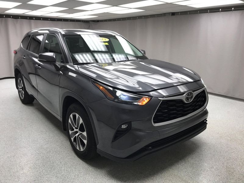 2023 Toyota Highlander XLEImage 24