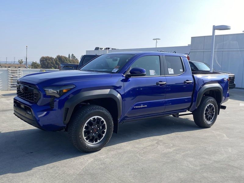 2024 Toyota Tacoma TRD Off RoadImage 6