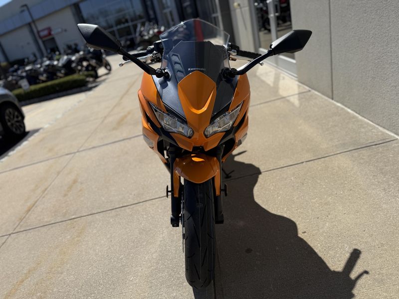 2025 Kawasaki Ninja 650 ABSImage 6