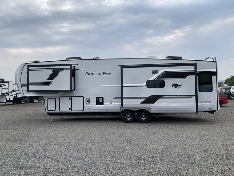 New 2026 ARCTIC FOX 36-5VS Image 5