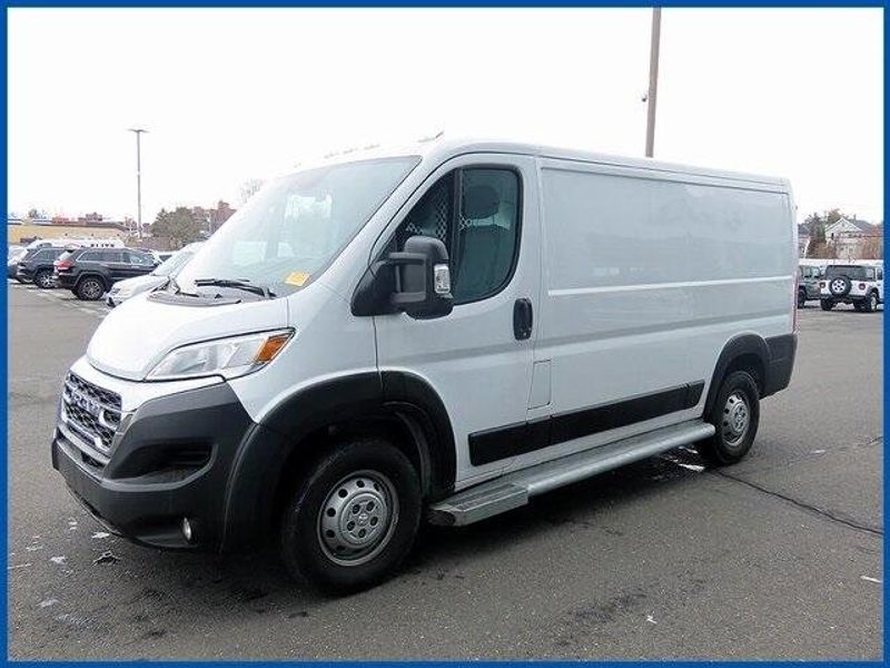 2023 RAM ProMaster 2500 BaseImage 1