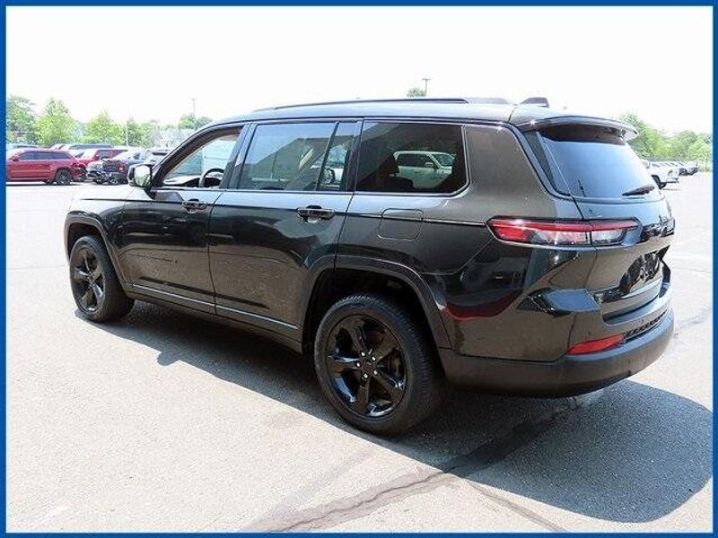 2022 Jeep Grand Cherokee L LimitedImage 5