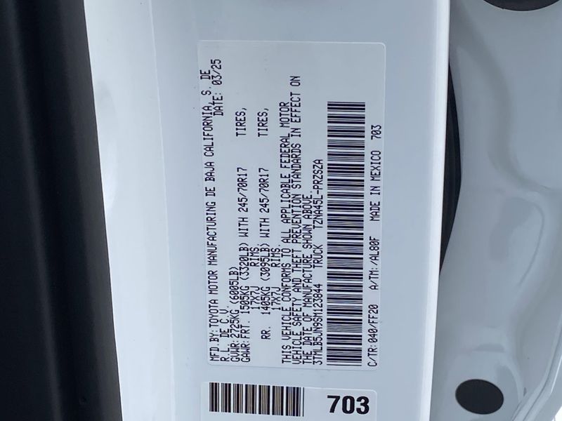 2025 Toyota Tacoma SR5Image 20