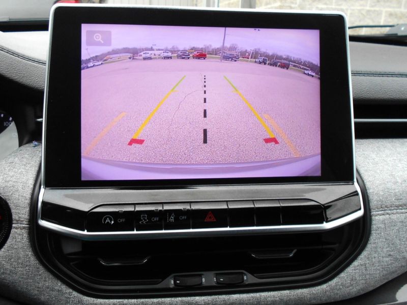 2022 Jeep Compass Latitude LuxImage 8