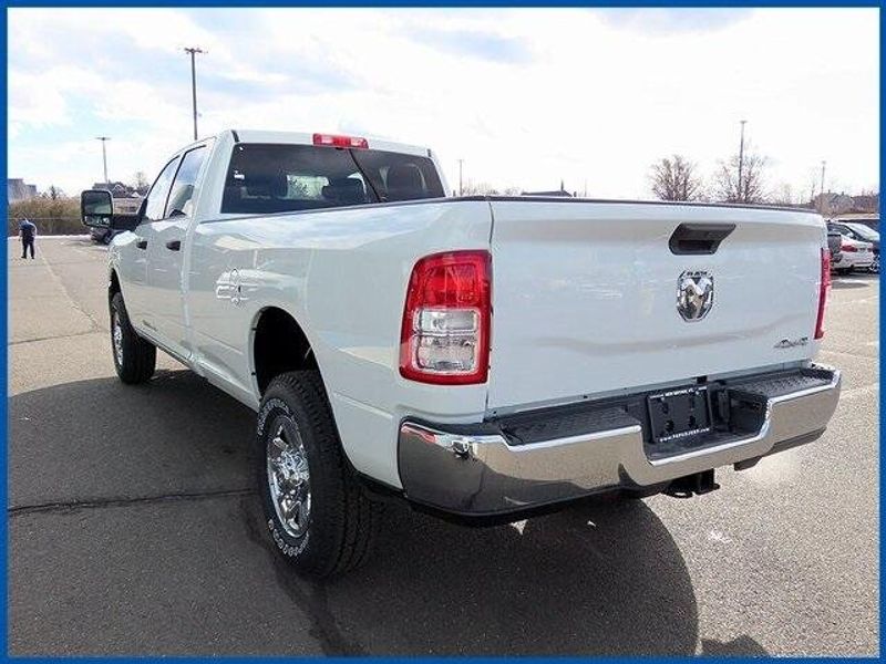 2024 RAM 2500 TradesmanImage 5