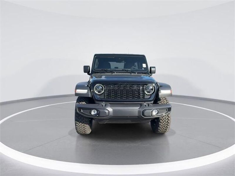 2025 Jeep Wrangler Unlimited Willys photo 3