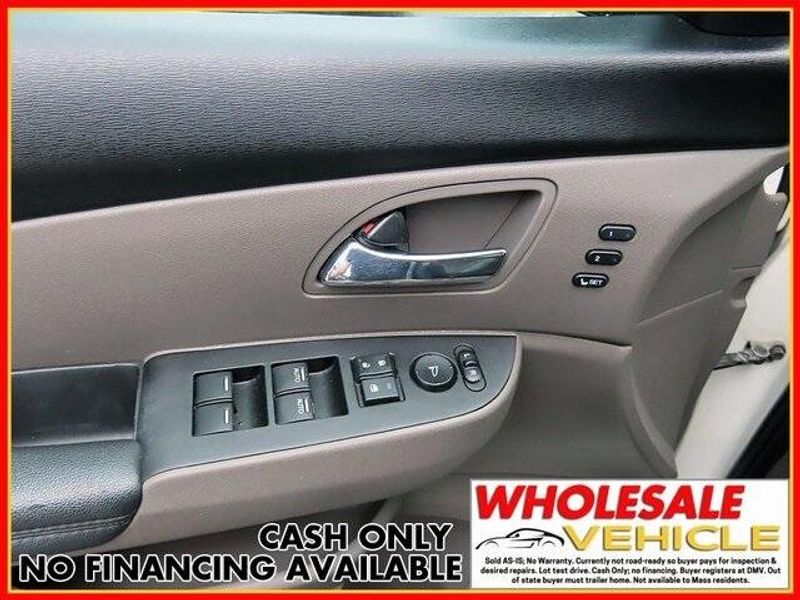 2016 Honda Odyssey Touring EliteImage 14