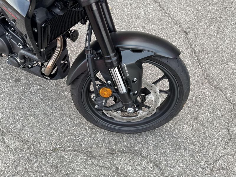 New 2025 Honda CB300R ABS Image 10