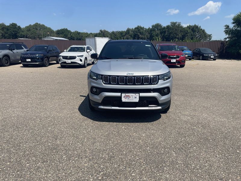 2024 Jeep Compass Limited 4x4Image 3