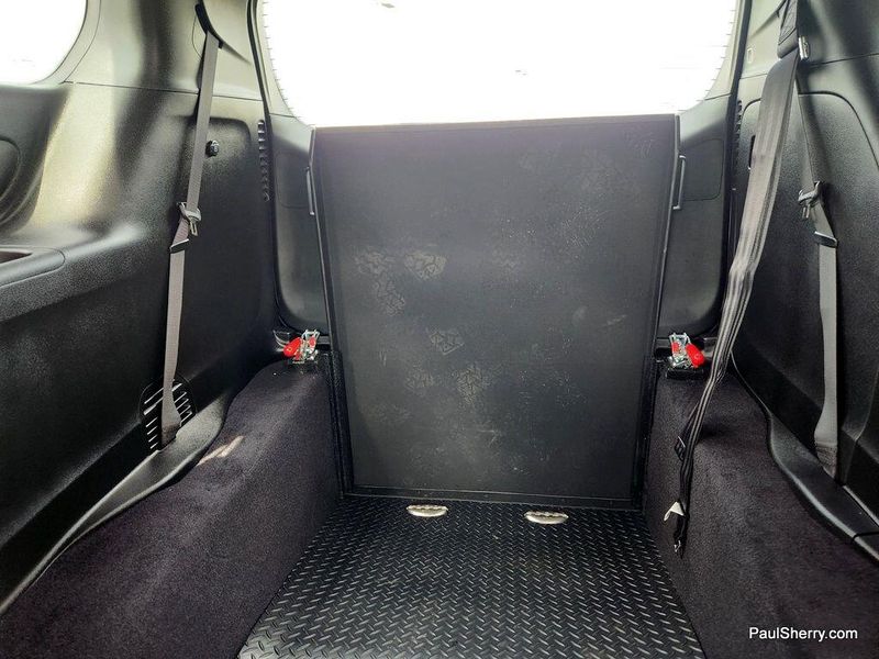 New 2025 Chrysler Voyager LXImage 60