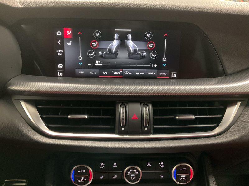 New 2026 Alfa Romeo Stelvio AwdImage 14