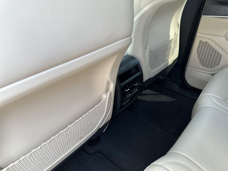 Used 2023 Jeep Grand Cherokee LimitedImage 17